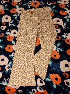 NWT Victoria's Secret PINK Flare Leggings